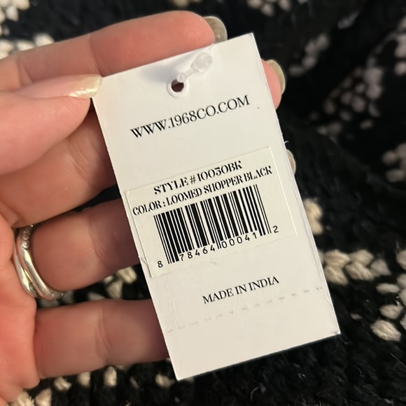 Large B&W tote/shopping bag - Picture 8 of 8